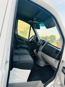 Volkswagen Crafter 2016 - 11