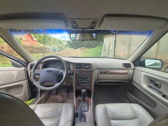 Volvo V70 2.4T 142 kW dovezeno ze Švýcarska (na přihlášení) - 11