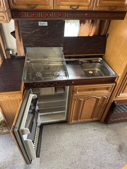 Karavan Hobby Prestige - 11