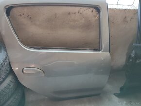 Dacia Sandero Logan 2 II dveře přední zadní různé barvy - 11