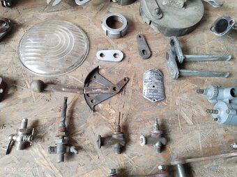 Jawa Villiers, speciál, robot - díly - 11