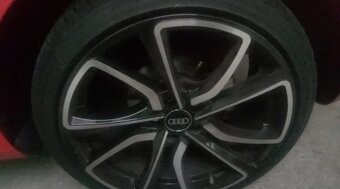 Stredové krytky - pukličky kolies AUDI. - 11