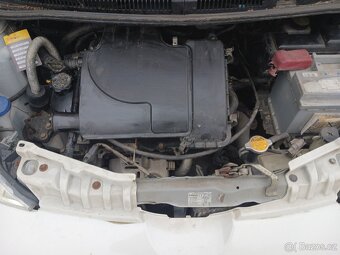 Peufeot 107 1.0 , 50kw - 11