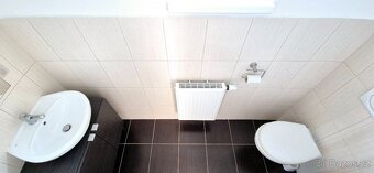 Prodej rodinného domu 4+kk se zahradou, Praha 4 - Modřany - 11