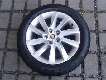 LETNÍ ALU KOLA 5 X 112 ŠKODA SUPERB ORIG. 215 55 17 - 11
