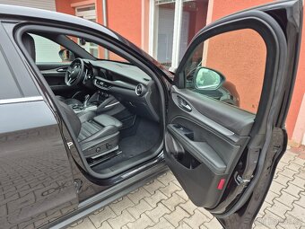 Alfa Romeo Stelvio Super Q4 206 kW (ODPOČET DPH) - 11