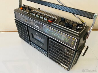 Radiomagnetofon Aiwa TPR-910, 70 léta - 11