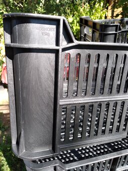 Plastové přepravky černé OZ 600x400x220 - 11