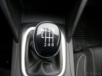 Renault Megane 1.3TCe, Klima, Tažné, 1.maj. ČR - 11