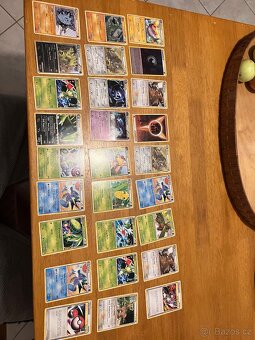 Kartičky Pokémonů - 11