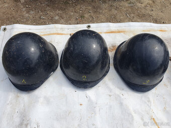 hasičské přilby, helmy - 11