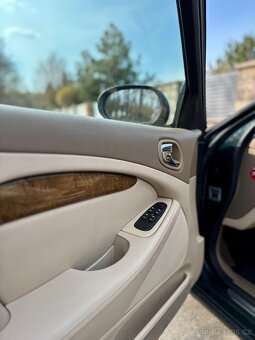 Jaguar S-Type 2.5 147kW - 11