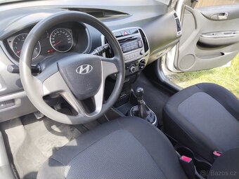 Hyundai i20 1.2 benzín-Koup.ČR,1 MAJITEL, PO VELKÉM SERVISU - 11