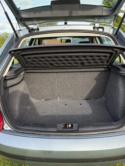 Škoda Fabia 1.4 16v nízký nájezd - 11