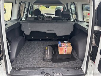 Dacia Dokker - rok2015,5míst,motor1.6benzín,výkon61KW - 11