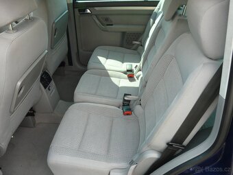 VW Touran 2.0 TDi HIGHLINE-103 KW. Mod. 2006, Bez koroze - 11