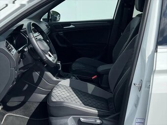 Volkswagen Tiguan Allspace, 2,0 TDi 110 kW 7DSG 4Motion R- - 11