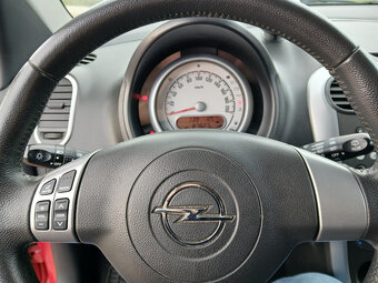 Opel Agila 1,0 - 11