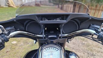 YAMAHA XV 1900 DELUXE 2011 - 11