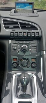 PEUGEOT 3008 4x4 HYBRID 2,0HDi r.v.2013,naj:107tkm,DOHODA - 11