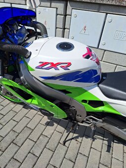 Kawasaki zxr 400L - 11