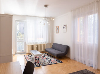 Pronájem bytu 2+1, Pod Lipami, Žižkov, 21300 Kč/měs, 53 m2 - 11