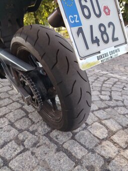 Yamaha XJ6 - 11