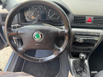 Škoda Octavia 1.6MPi - 11