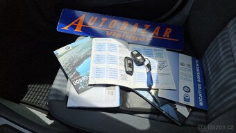 BMW Řada 1 118i 2,0 benzín - 11