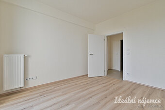 Pronájem bytu 2+kk, Kumpoštova, Sadová, 25000 Kč/měs, 56 m2 - 11