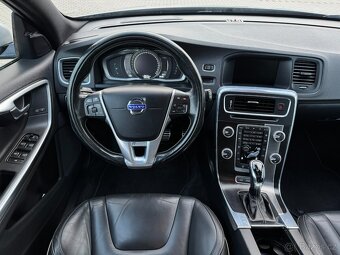 Volvo V60 2.4D6 R-Design plug-in Hybrid, 208kw - 11