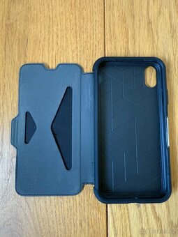 iPhone XR 256 GB s příslušenstvím - 11