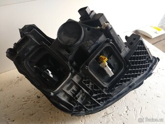 Mercedes W213  MULTIBEAM LED světlo k opravě A2139064704 - 11