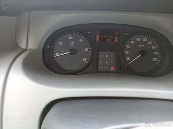 Opel Vivaro Life 1,9tdi,74kw - 11