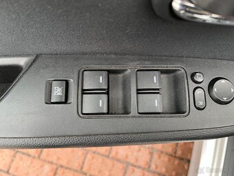 Mazda 6 2.0 i 114 kW - 11