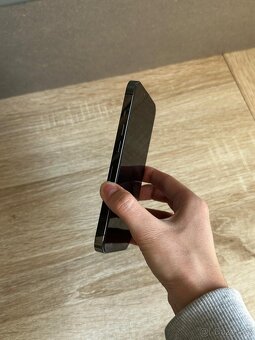 iPhone 13 Pro, 512 GB - 11