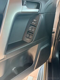Toyota Land Cruiser 2022 - 11