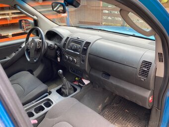 Nissan Navara D40 - 11
