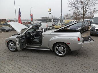 Chevrolet SSR 5,3 V8 - 11