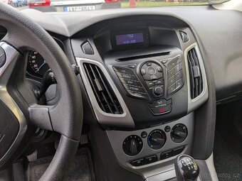 Ford Focus 2011 Titanium 1.6 TDCi - 11