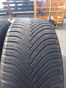 Pneu 225/45 R18 95W celoroční pneumatiky - 11