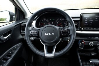 Kia Stonic 1.0 T-GDi Silver A/T - 11