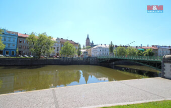 Pronájem bytu 1+kk, 27 m², Hradec Králové, ul. Tylovo nábřež - 11