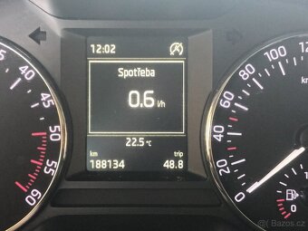 Octavia 1,6 TDI servisní knížka - 11