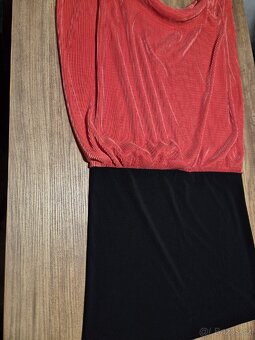 Balíček dámského oblečení velikost S - 11