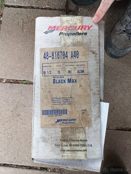 Prodám lodní motor Mercury 40 - 11