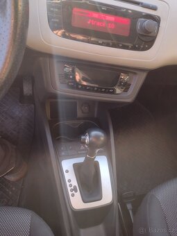 seat ibiza 1,6 -77kw automat - 11