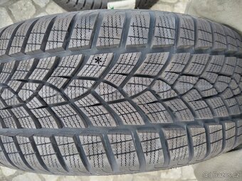 HONDA HR-V disky 5x114,3 R16 + 215/60/16 zima - 11