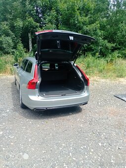 Volvo V90  D4 - 11