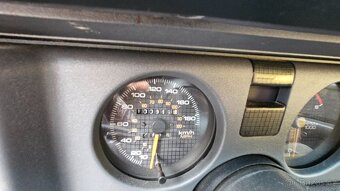 Pontiac Firebird 3.2 - 11